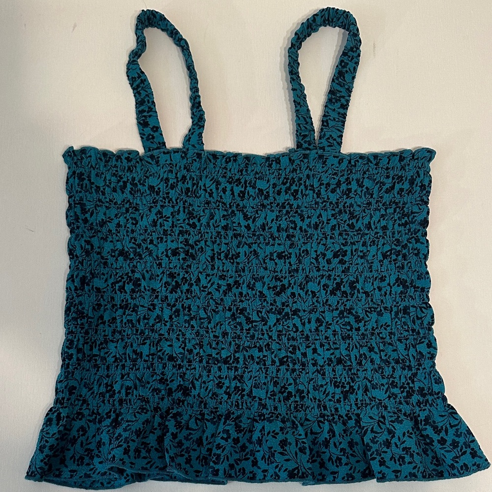 TORRID WOMENS SMOCKED RUFFLE TANK - Picture 3 of 9